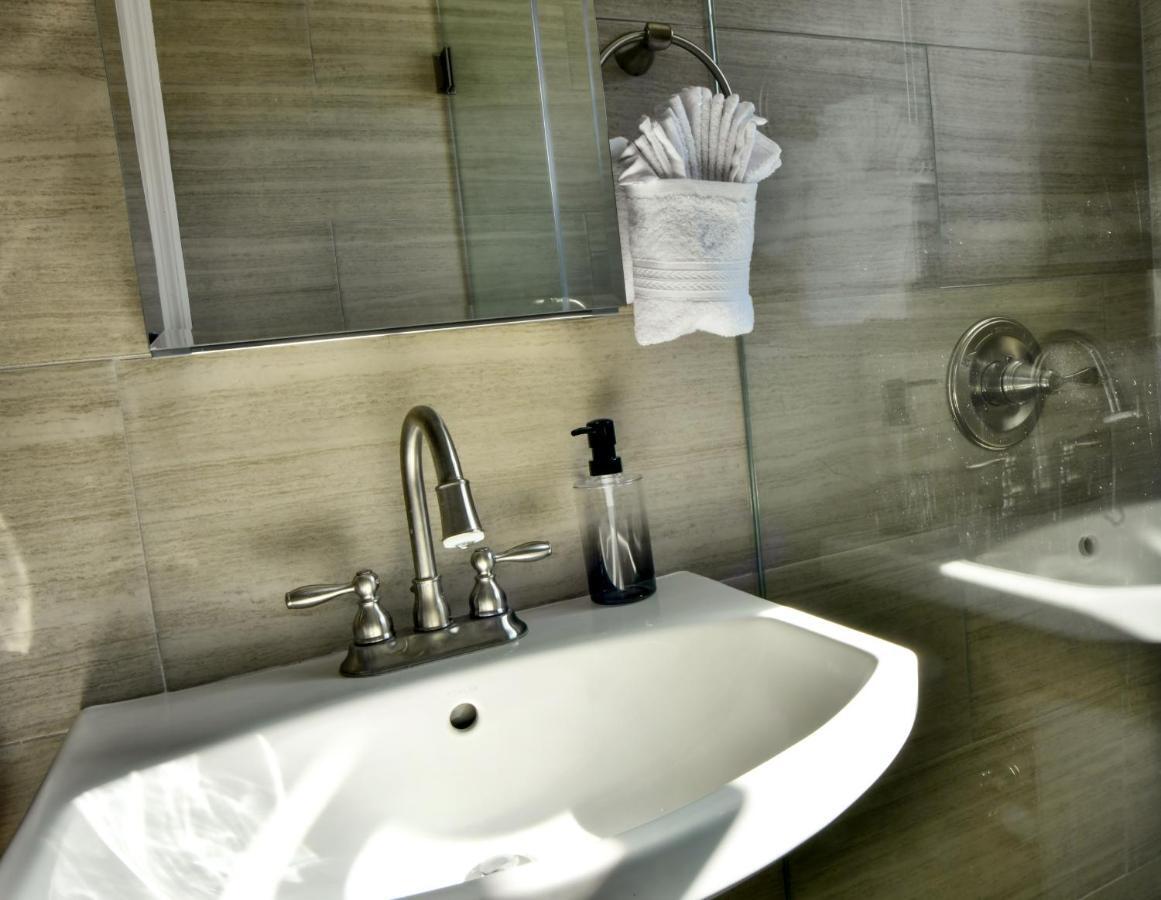 Apartment Broadwaysuites Downtown By Rocketstay